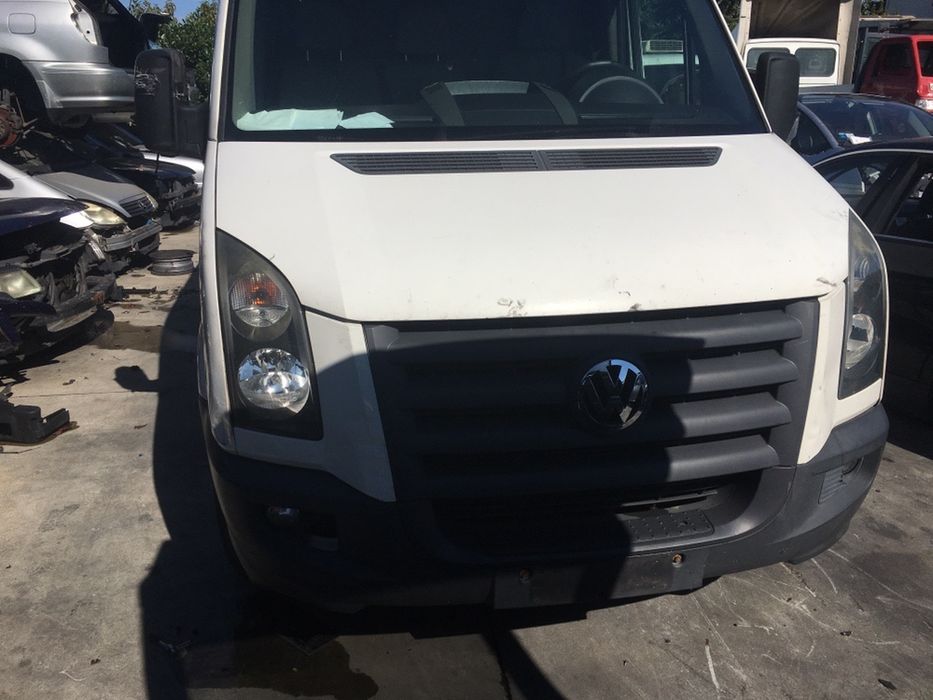 Vand piese pu W Crafter 2.5tdi