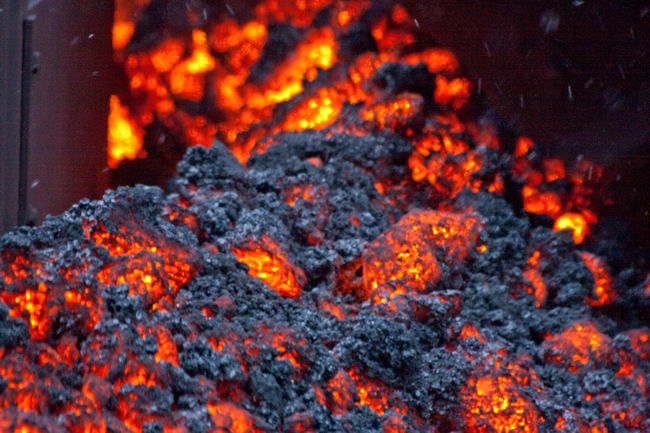 Кокс для плавки металла