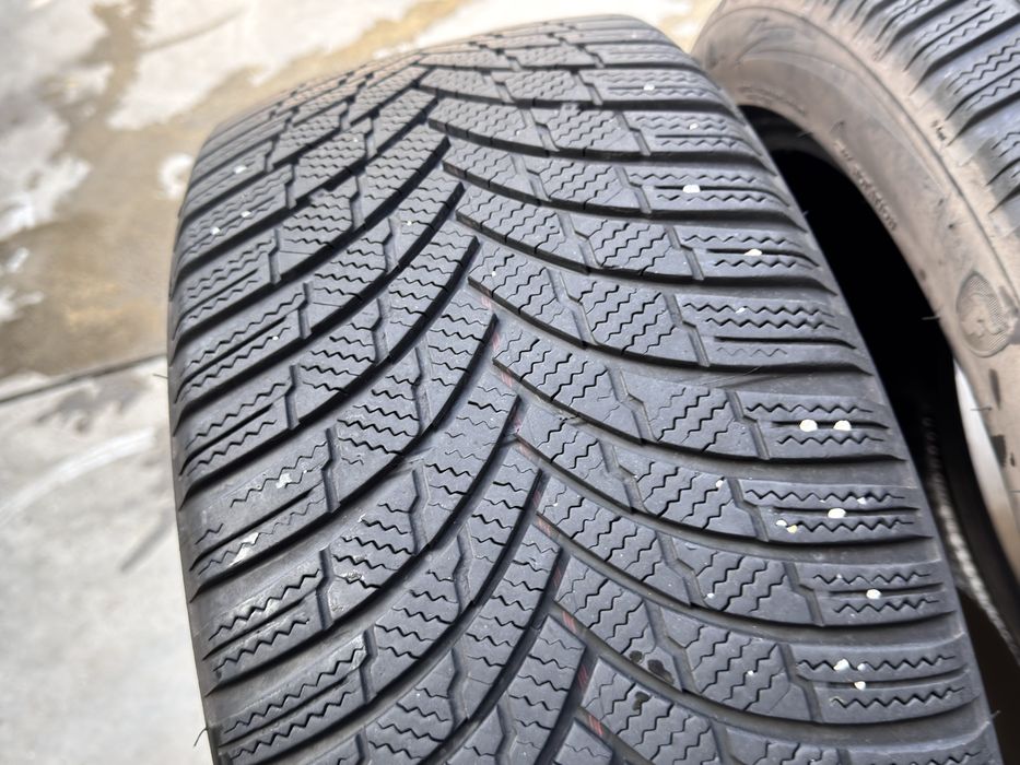 245/45/R18 Firestone Winternawk4 4бр зимни dot3121
