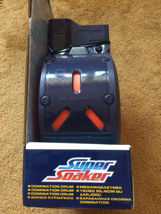 Rezervor pistol cu apa Nerf Super Soaker 1,1 L