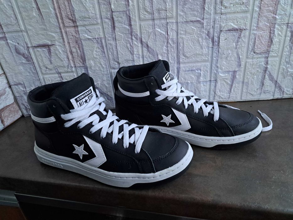 мъжки маратонки,кецове,спортни кожени обувки,,ном.41,Converse