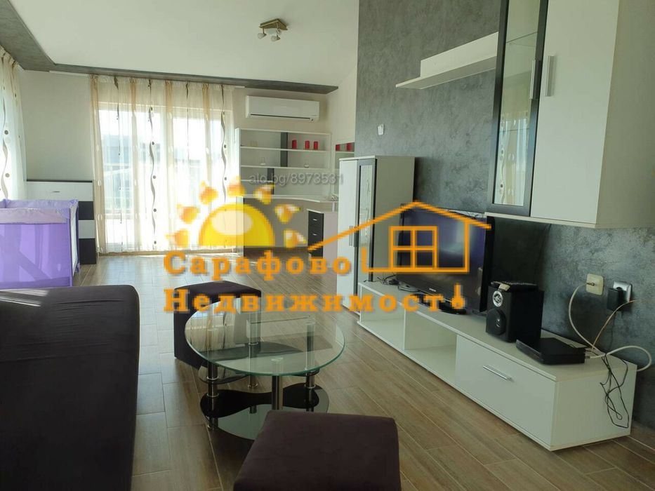 от 10.09.25 Давам под наем апартамент голям едностаен -изглед море