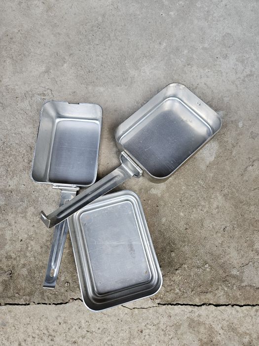 Продават се туристически съдове за готвене