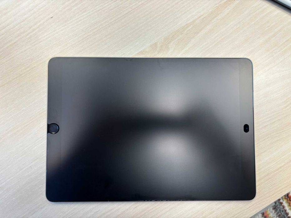 iPad Pro 10.5-inch WIFI + Cellular