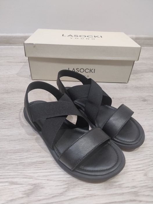 Sandale Lasocki din piele marimea 31