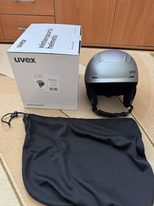 Ски каска UVEX Ultra Mips 55-59cm