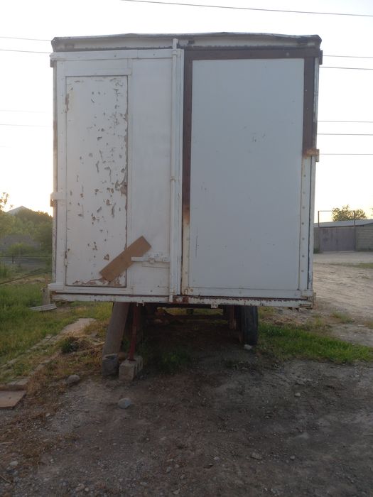 Жилой вагон, колесной.