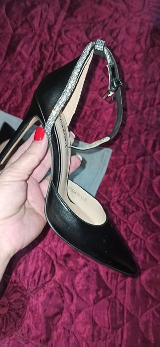 Туфли на шпильке нарядные