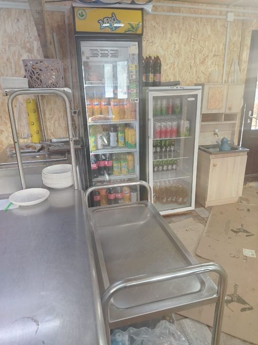 Столовая контейнер