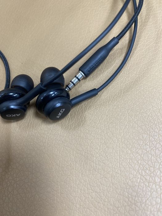 Продам наушники