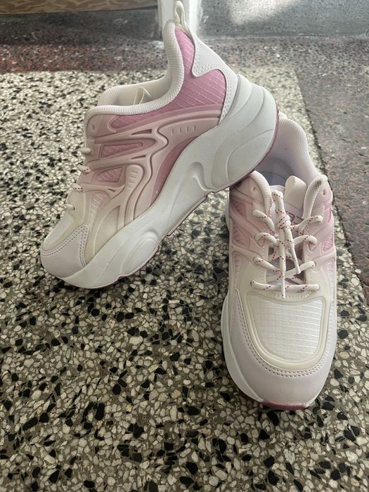 Нови обувки 36/37 номер