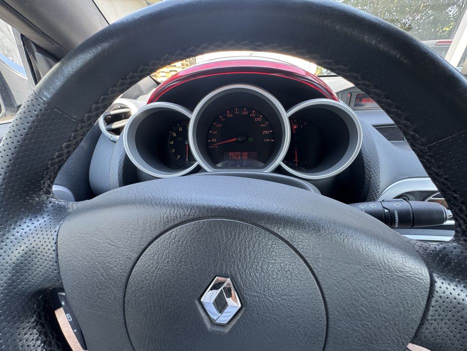 Vand Renault Wind 1,2 turbo din 2011