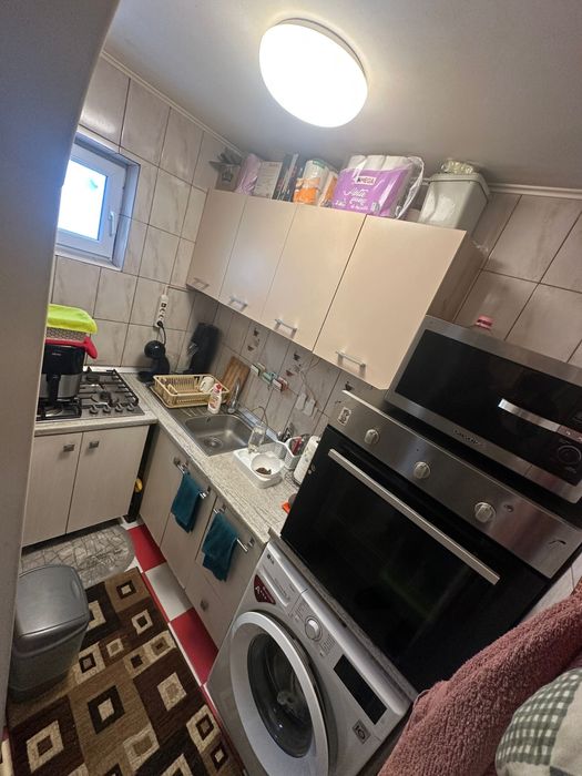 Vand Apartament 2 camere