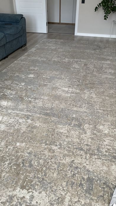 Продам ковер размер 2 на 5