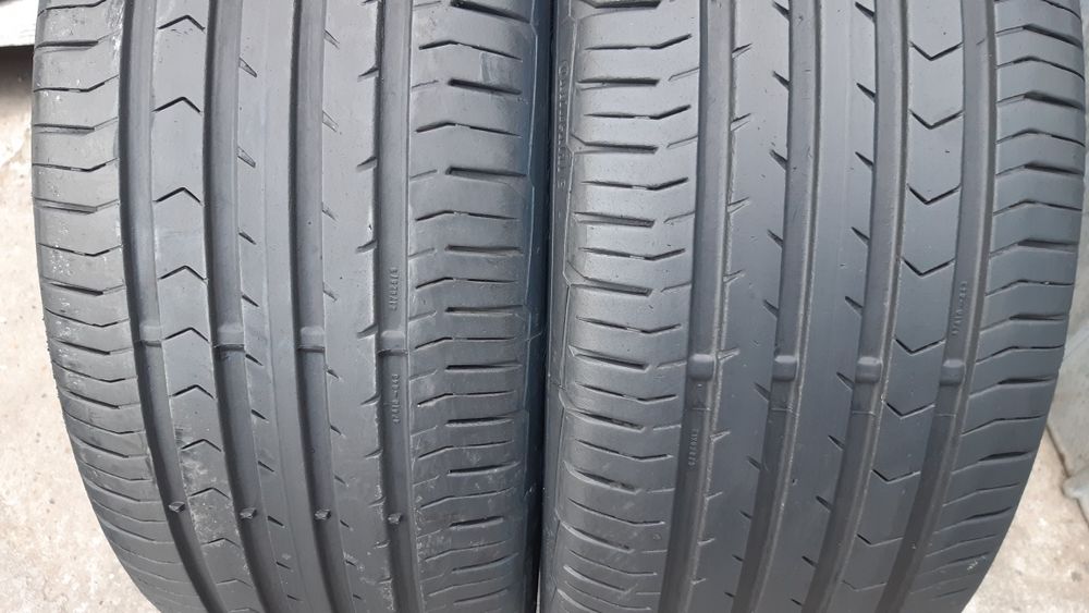 2 anvelope 225/55r17 vară marca Continental an 2022 preț 230 lei bucata