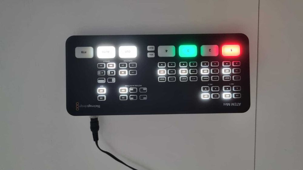 Mixer video live Atem Mini (Blackmagic)