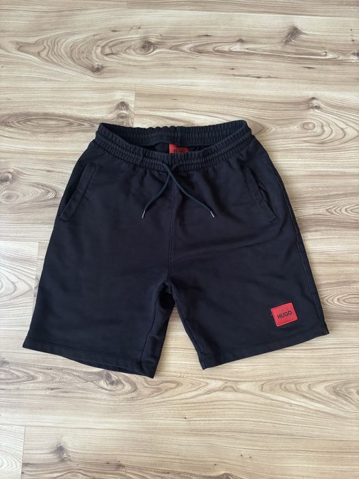 Hugo Boss къси панталони