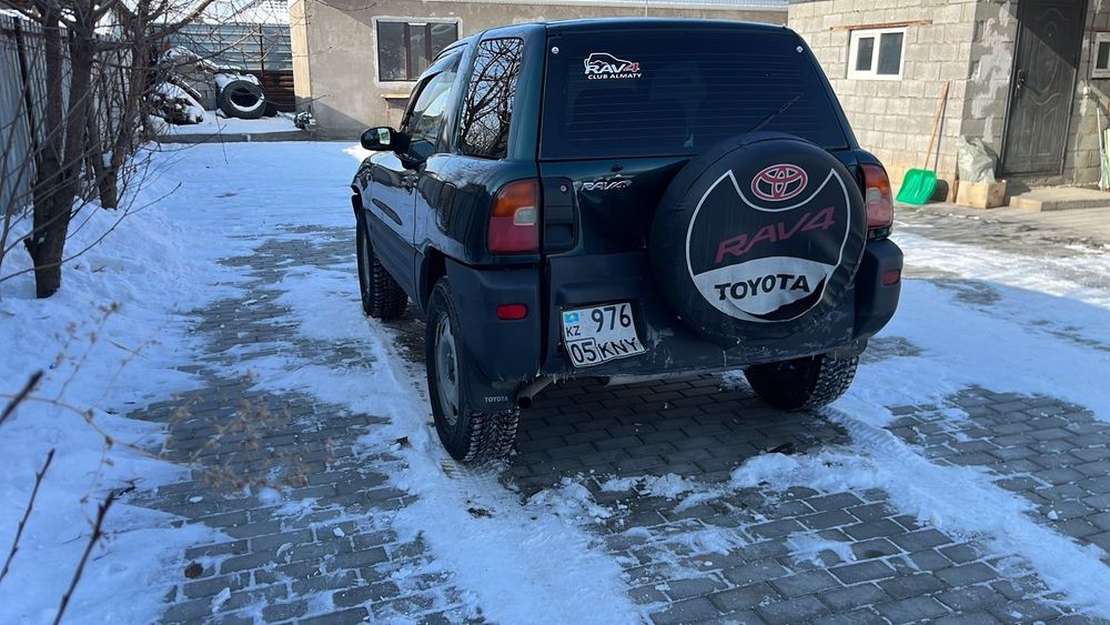 Продам Тойота Раф4