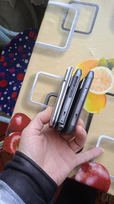 Телефоны на запчасти(оригиналы)