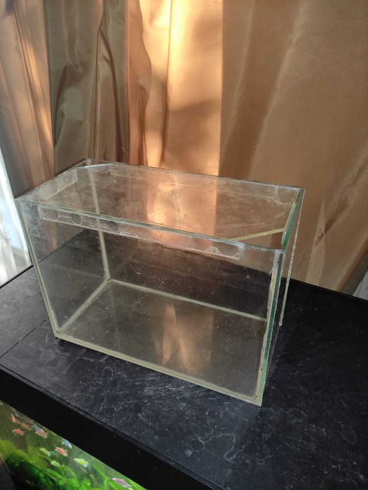 Продам аквариум 12 литров