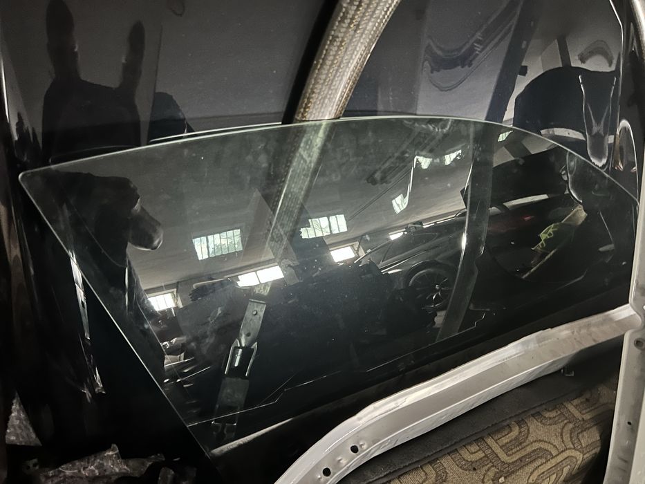 BMW M4 f82 Калници, ластни, врата, греда