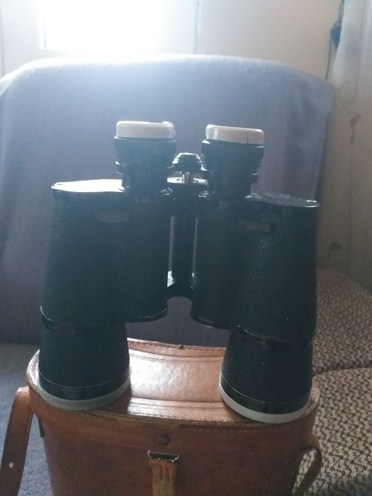 Binoclu de vânătoare