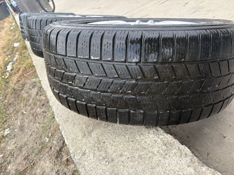 Jante Porsche Cayenne R18 cu anvelope de iarna