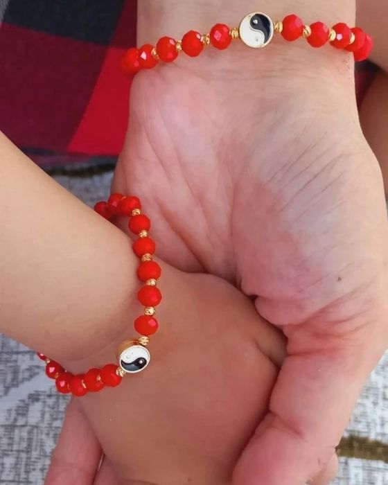 Продаю парные браслеты