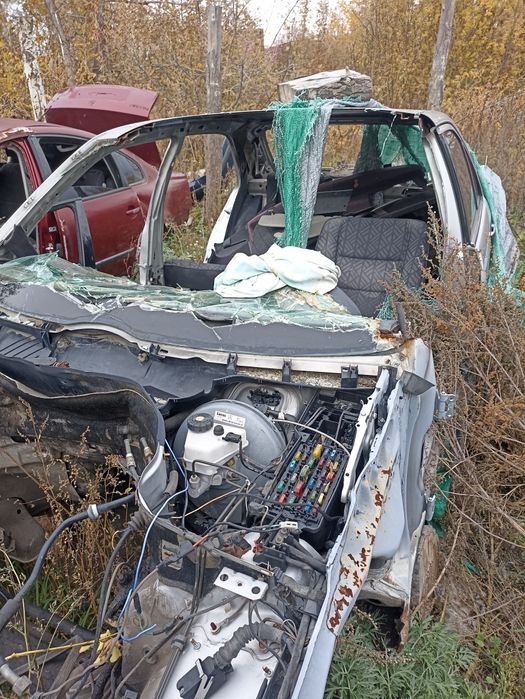 Мерседес C180 по запчастям