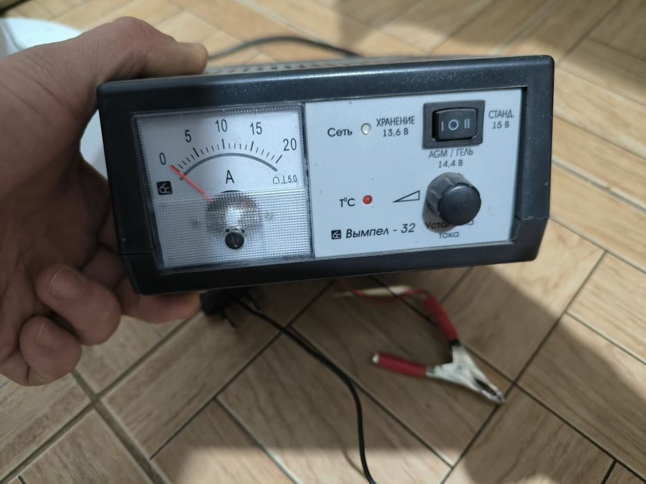 Продам лодку ,акум и зарядку