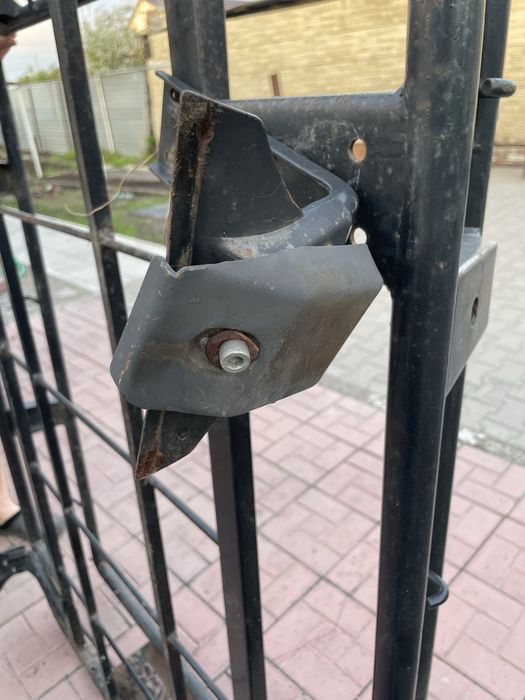 Продам багажник на ниву