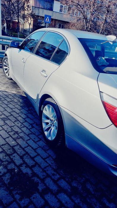 Bmw 523i  benzina e 60