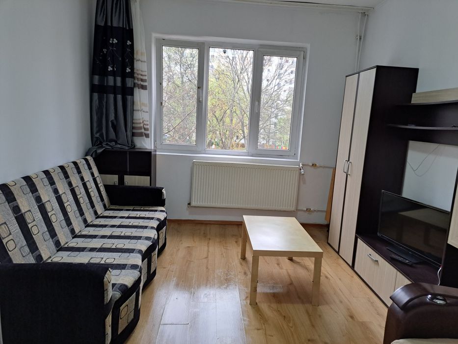Garsoniera de închiriat 1300lei