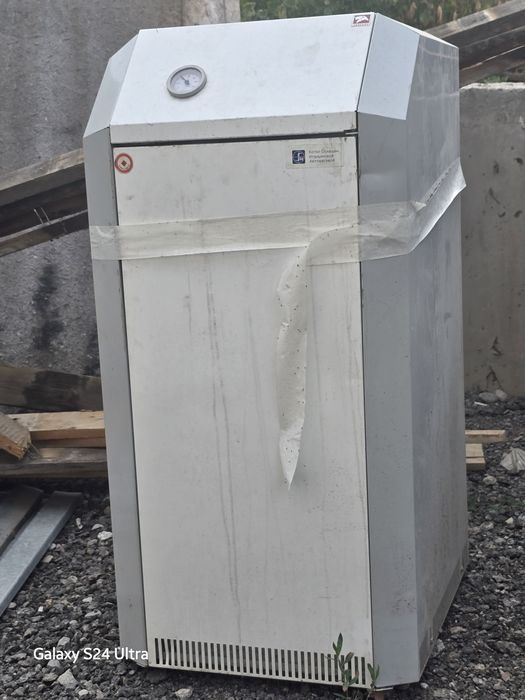 Продам Газовый котел