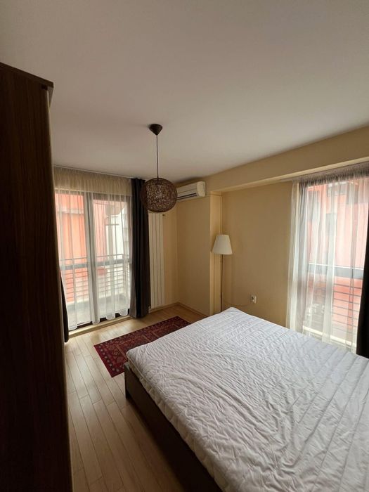Дава се под наем Тристаен апартамент в София, Витоша - 90 кв.м за 796.62 € - Снимка #3
