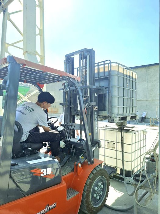 Suyuq beton maxsuloti 100 markadan 700 markagacha sifatli