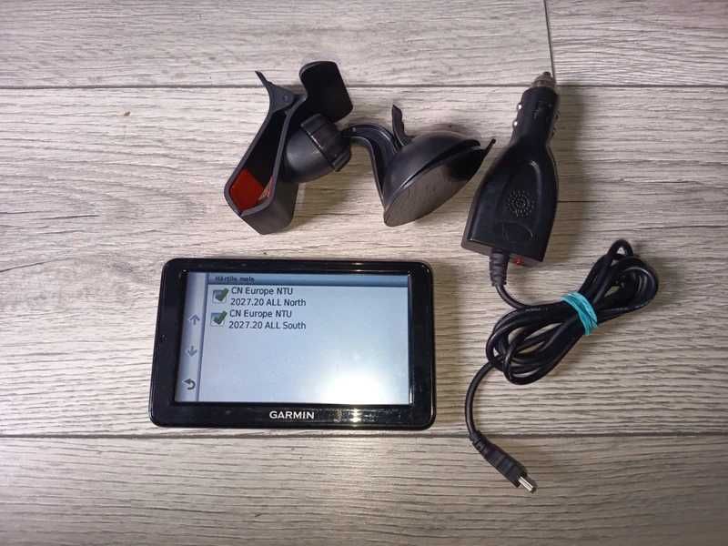 Garmin nuvi 2595