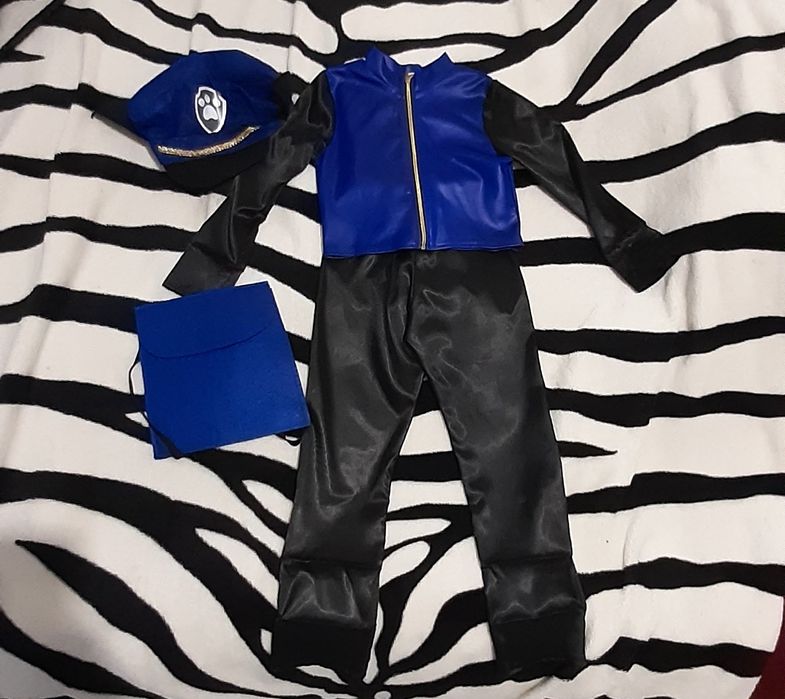 Продаётся новогодний костюм