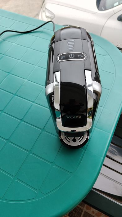 Кафемашина с капсули и мляно кафе