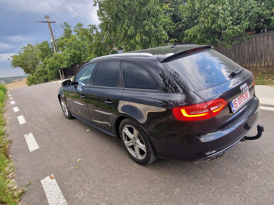 Vând Audi A4 B8.5
