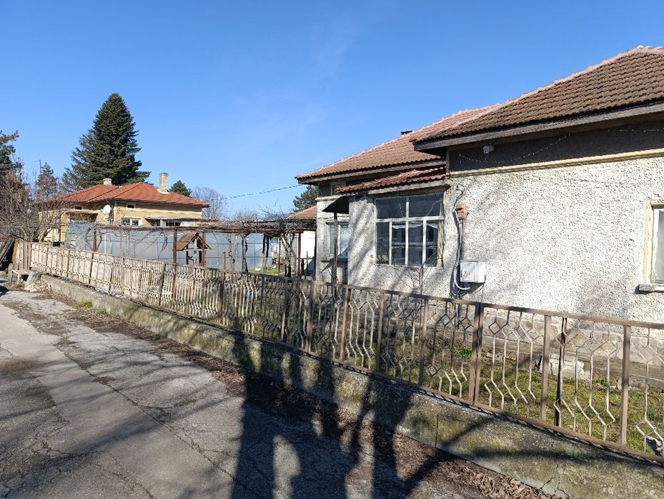 Продава се Къща в с. Сенокос, Област Добрич - 112 кв.м за 592 €/кв.м - Снимка #2