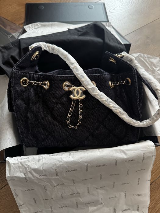 Chanel дънкова чанта 25 мини налична