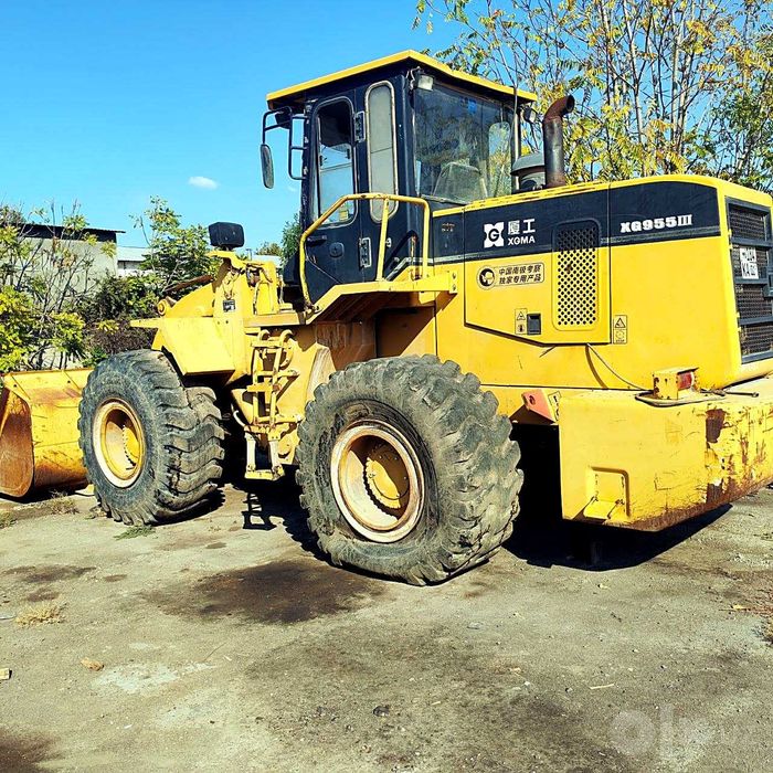 Фронтальный погрузчик / Frontal yuklagich XGMA XG955III, 2012