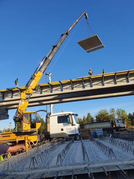 Inchiriere automacara - macara - Bucuresti