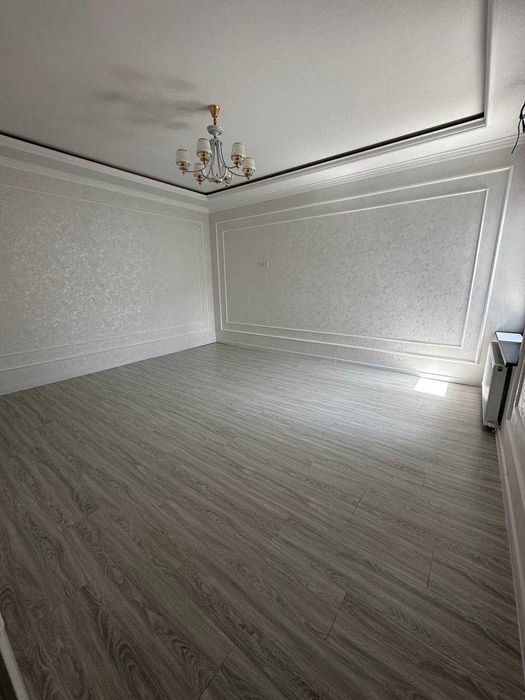 Уй сотилади Уч кахрамон постан кирганда 5 км Хожи ота махалла