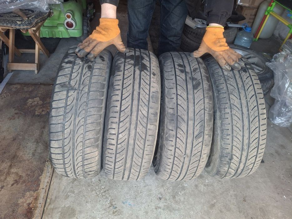 Продам резину на 15/195