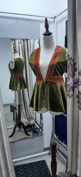 Продам жилеты...