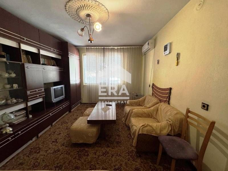 Етаж от къща  в ж.к. Дружба 2