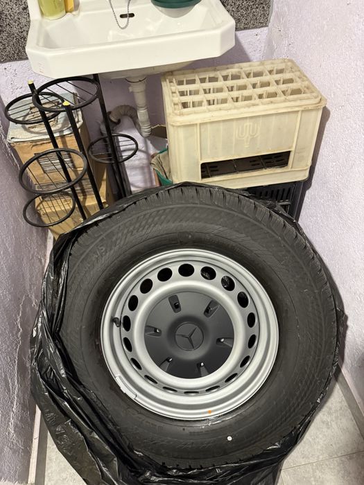 гуми Continental VanContact A/S 225/75/16 DOT 2025год с нови джанти