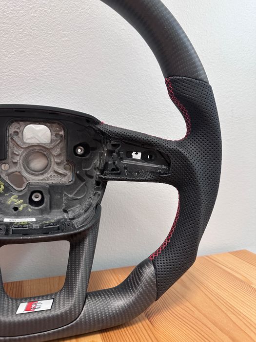 НАЛИЧЕН! НОВ! Карбонов Волан за Audi Q3 8V, Q5 8F, Q7, Q8